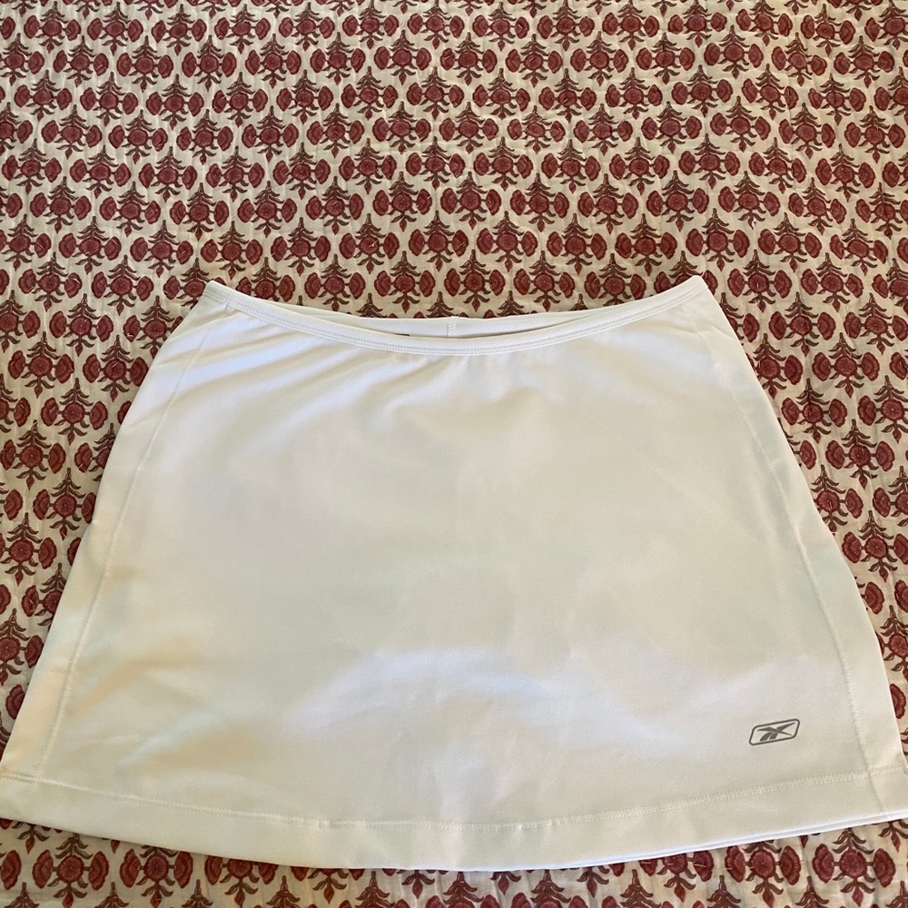White Reebok Tennis Skirt Sz sm